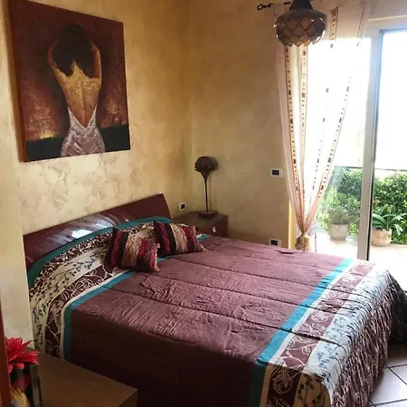 Sea View Parco Meridiana Apartman *